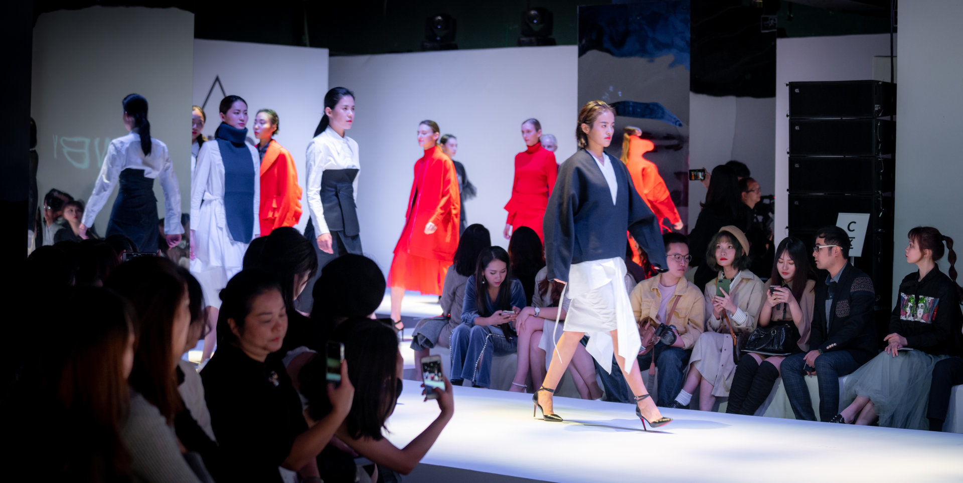 Endless Elephant | Nanning Vientiane City Autumn and Winter 2018 Fashion Week