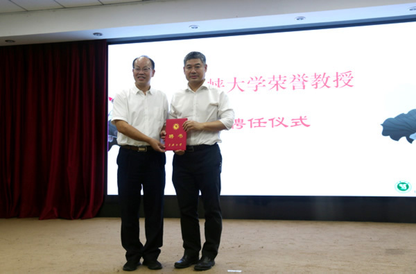 我院组织青年硕士参加宋尔卫院士学术报告会