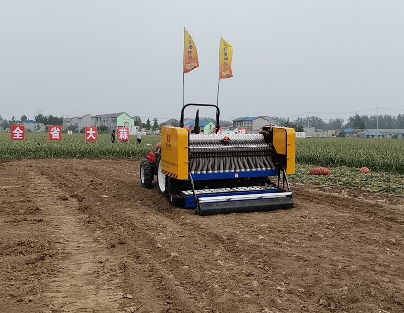 2m Tractor Mounted Garlic Planter