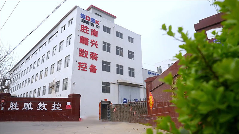 视频标题 视频标题