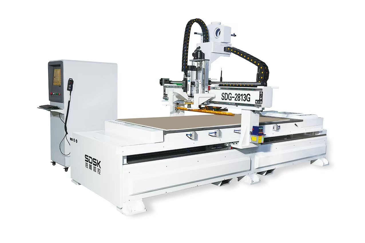 Three-axis screw machine