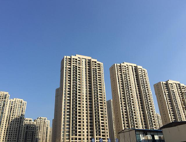 哈爾濱地中海鉆石灣花園真石漆工程