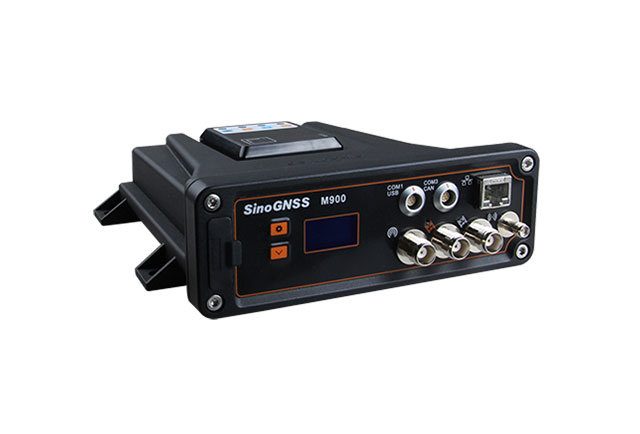 M900 GNSS Receiver