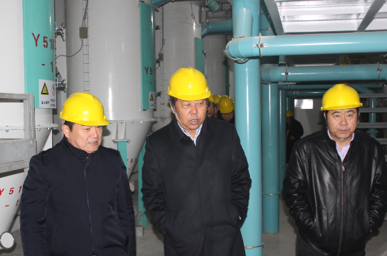 濟南市農業局攜龍頭企業代表來我生產基地參觀學習指導工作
