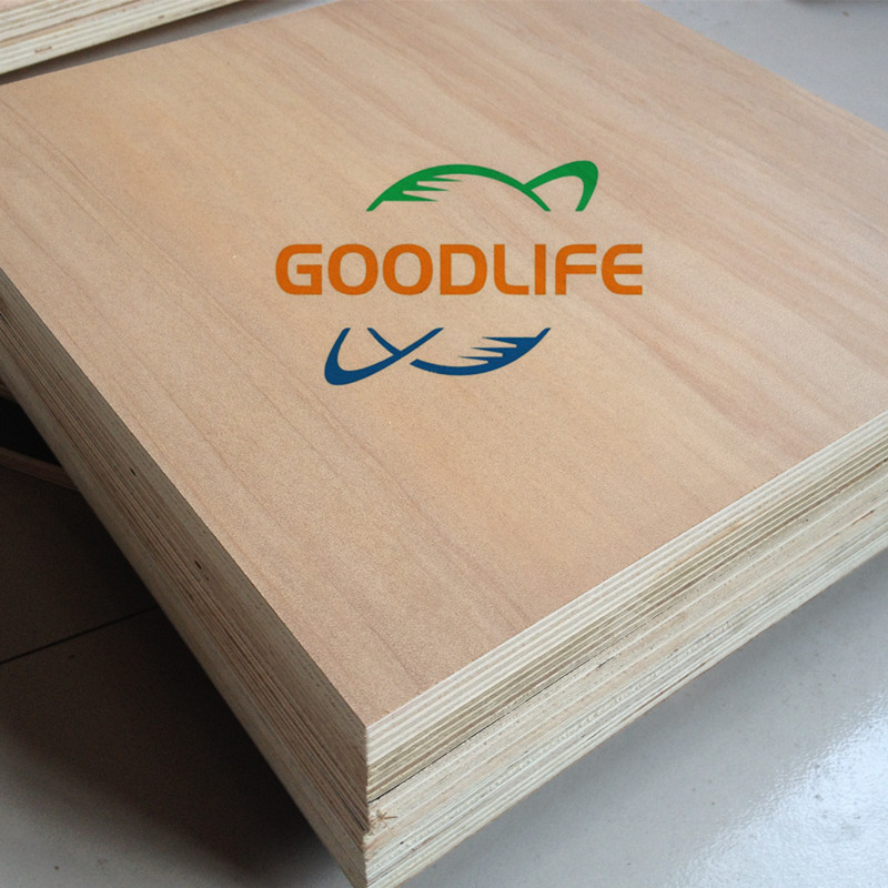 Kauri faced plywood
