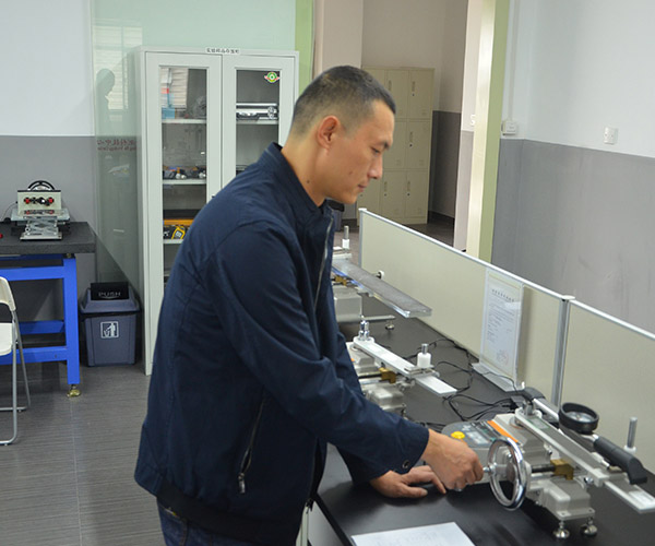 力學計量實驗室