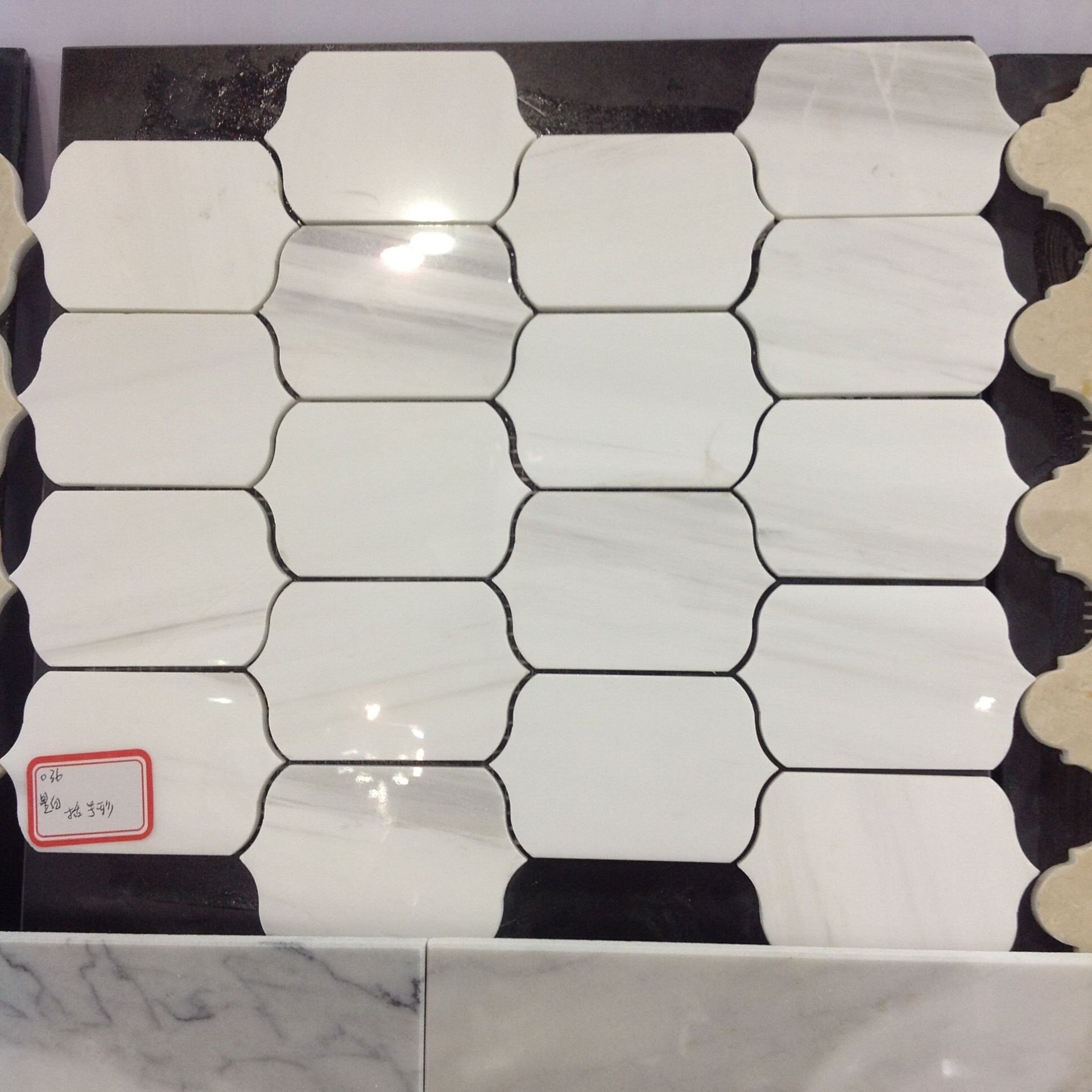 Bianco Dolomiti mosaic-EMM-EMM78
