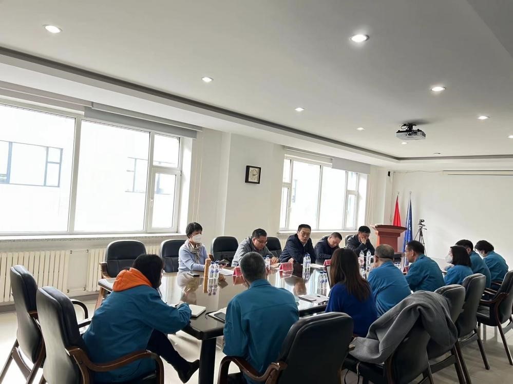 Der stellvertretende Direktor der Provinzabteilung für Marktaufsicht führte ein Team zu einem Forschungs- und Besichtigungsbesuch bei Yuheng Optics