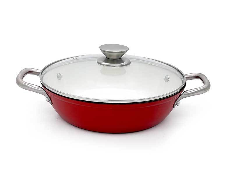 2.4 Quart saute pan with glass lid non stick