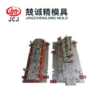 金型完成品展示200T