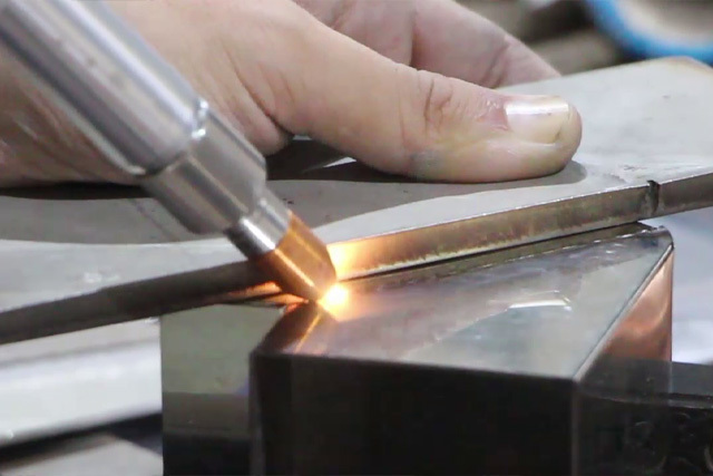 With the rise of handheld laser welding, the welding market has a huge replacement space