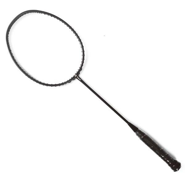 Raquete de badminton