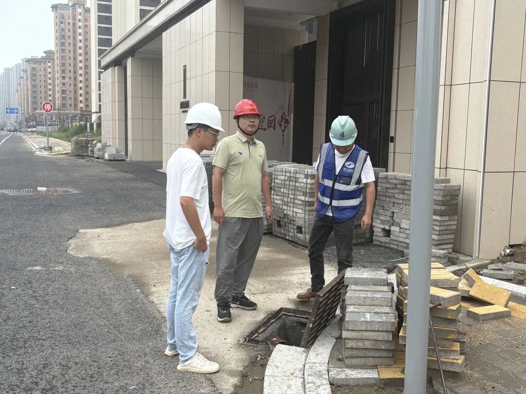 “十一”坚守如常丨阵地“坚守者”：无惧风雨，全力护航