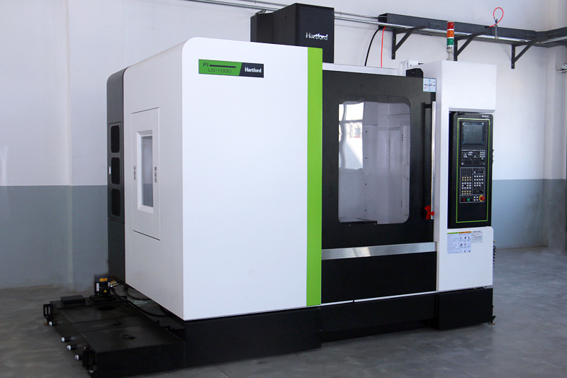 Linear Guide Way Vertical Machining Center