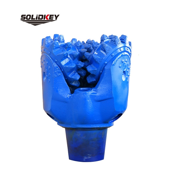 13 3/4 Inches IADC127 API Standard Steel Tooth Tricone Bit China Famous Factory