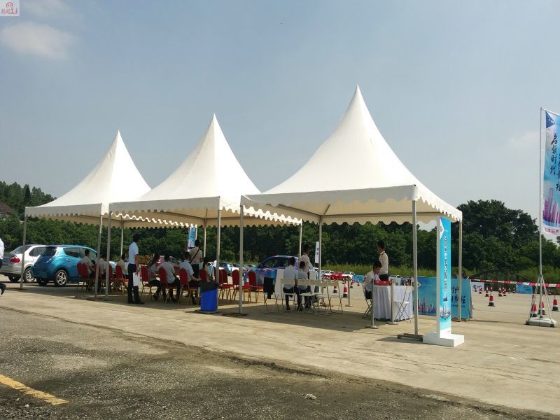 Outdoor Waterproof Pagoda Tent