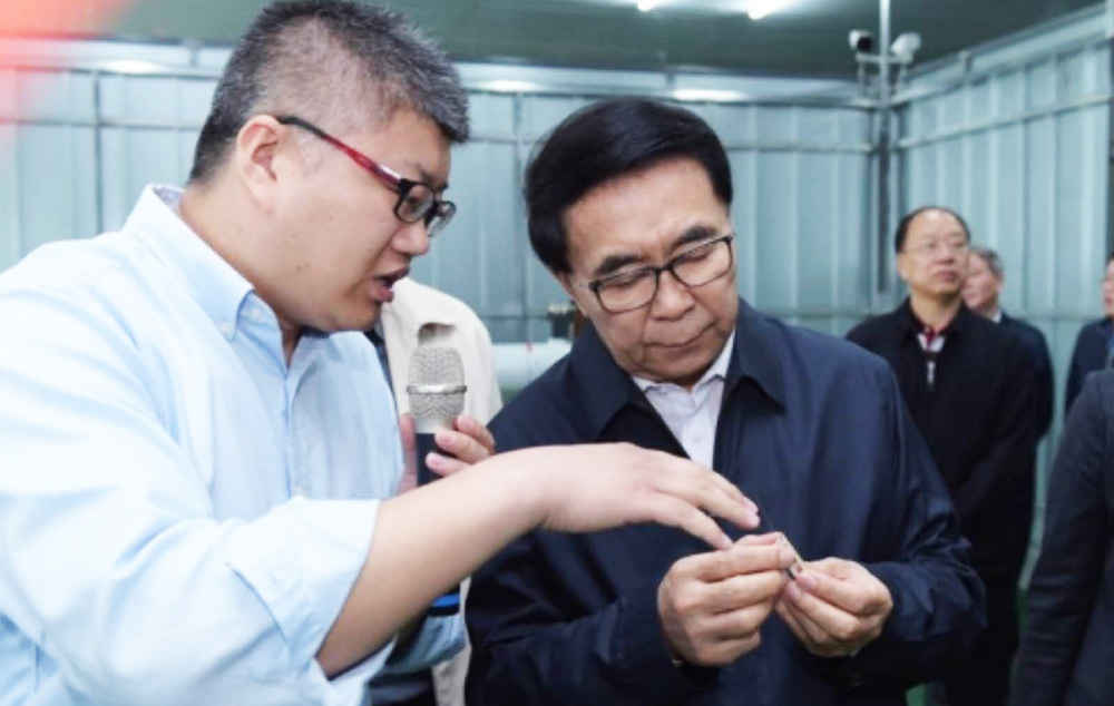 中科院白春礼院长考察我司伺服电机项目