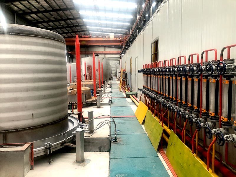 Bell-type annealing furnace workshop Bell-type annealing furnace workshop