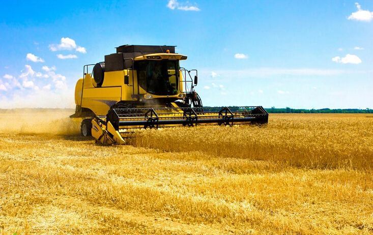 Agricultural machinery brings gratifying changes to farmers' production and life