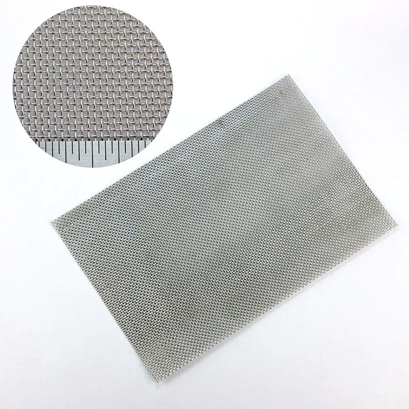 Stainless steel plain weave mesh