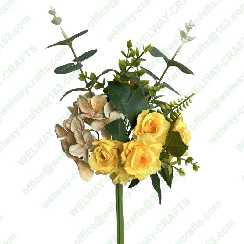 32cm roses hydrangea bouquet with eucalyptus