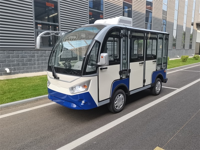 8座觀光車封閉式