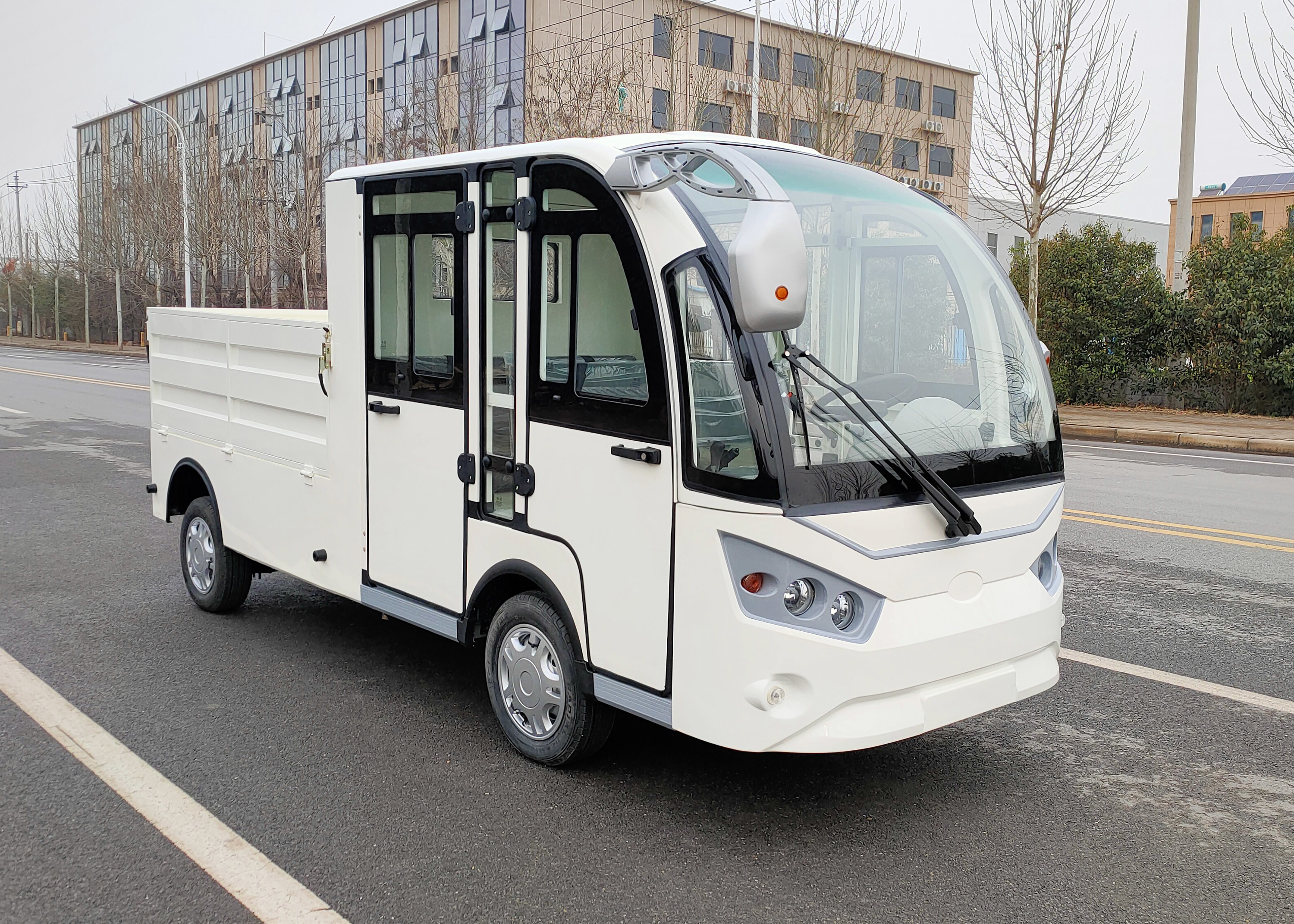 5座皮卡車