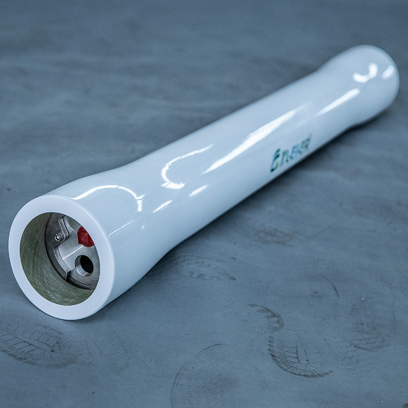 High pressure membrane housing 4040