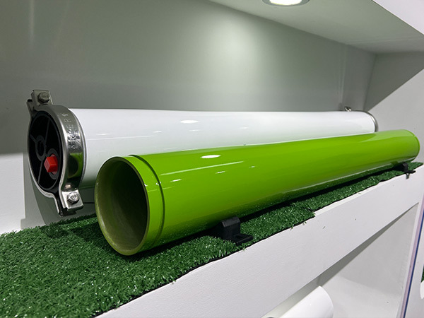 Cleaning membrane dedicated membrane housing