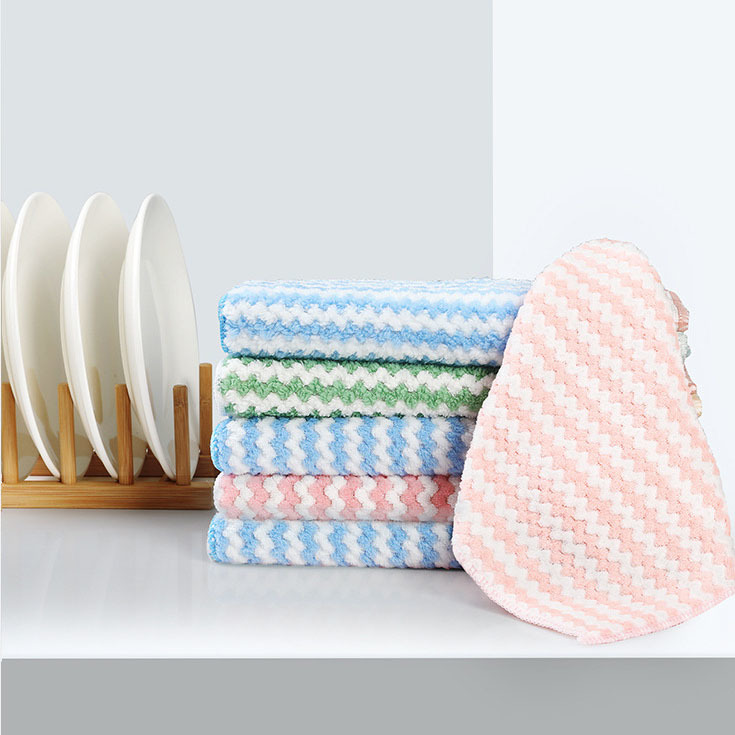 Thickened cationic Washing cloth