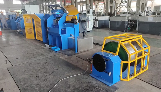 Video of water tank type wire drawing machine for aluminum welding wire