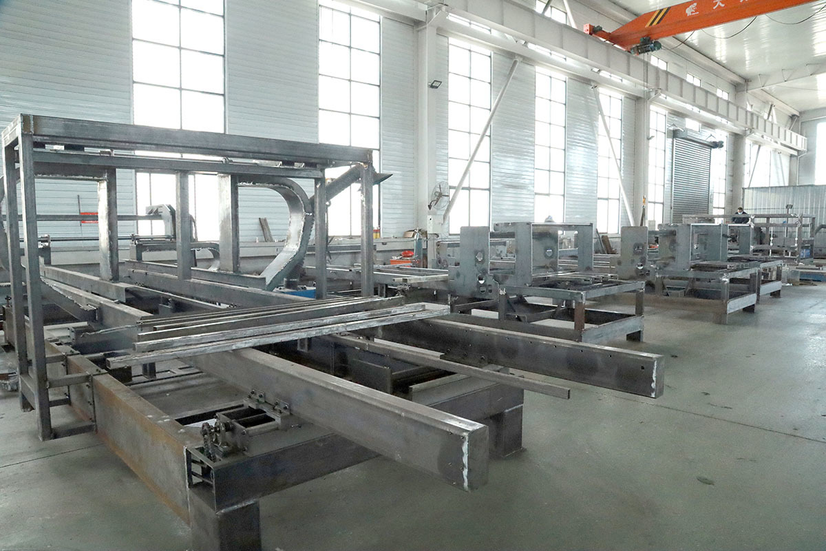 Plant equipment