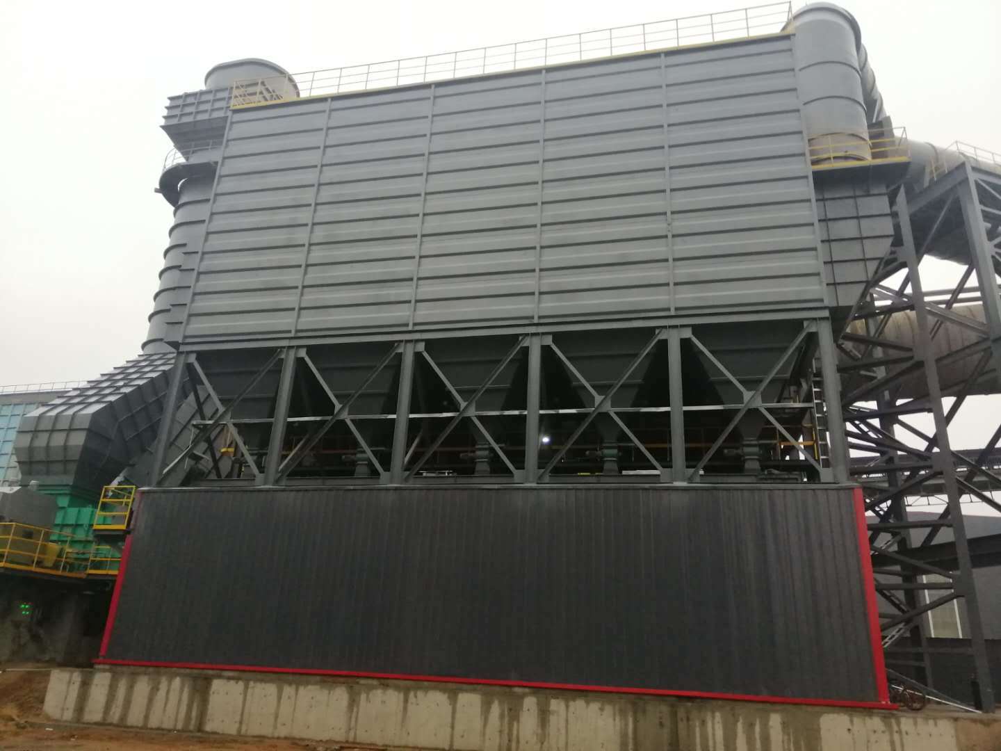 唐山正豐鋼鐵2-3#電爐低壓長袋脈沖除塵器