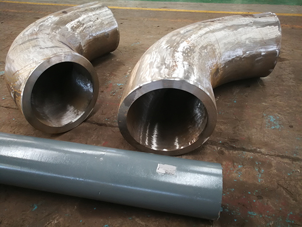 High pressure thick wall alloy elbow
