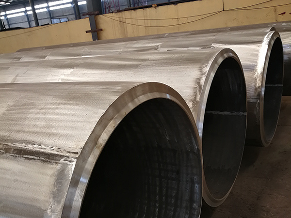 Stainless steel thick wall welded steel pipe