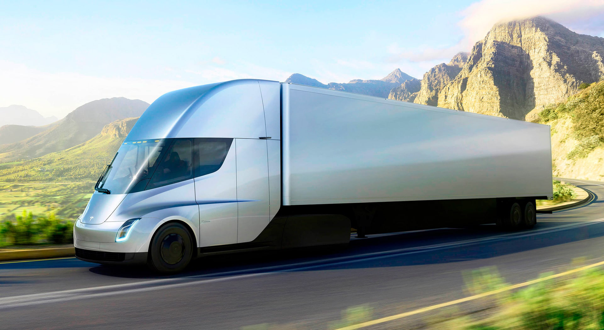 Comprehensive Semi-Truck Maintenance Tips for Optimal Fleet Performance