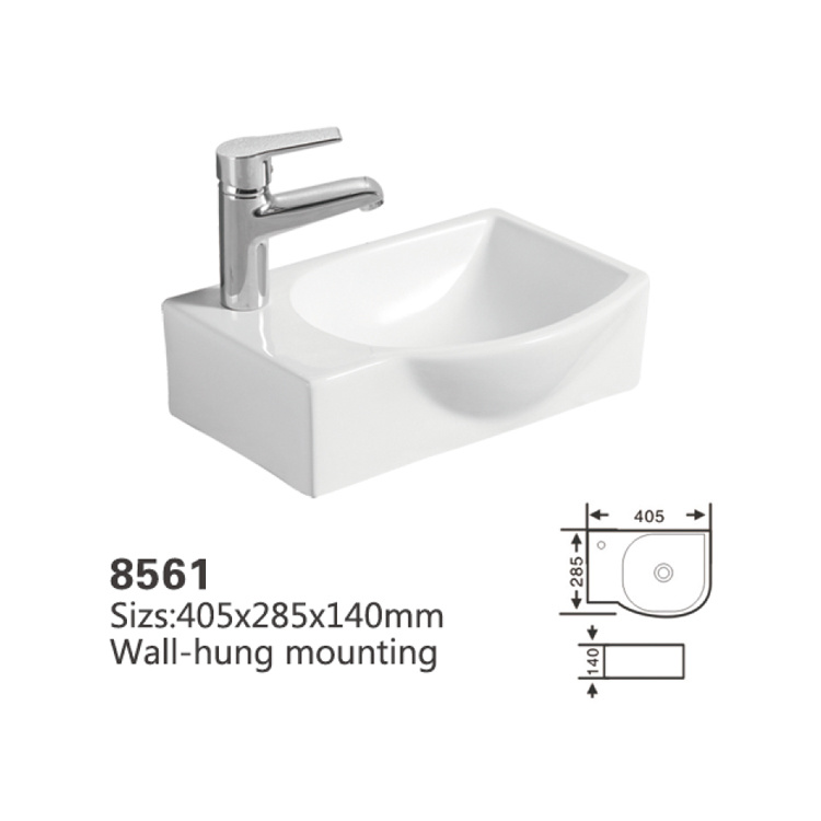 8561.jpg