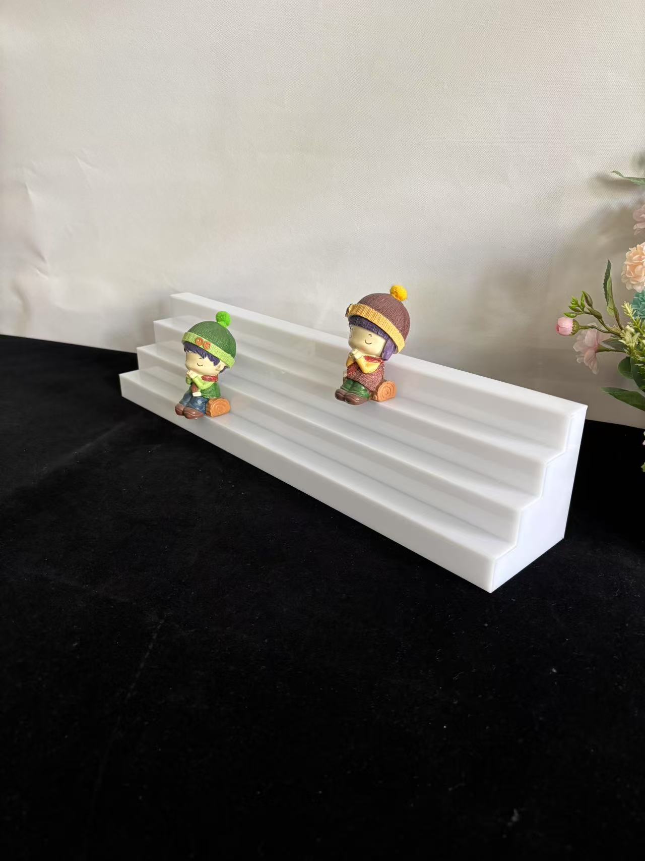 萌粒阶梯展示架