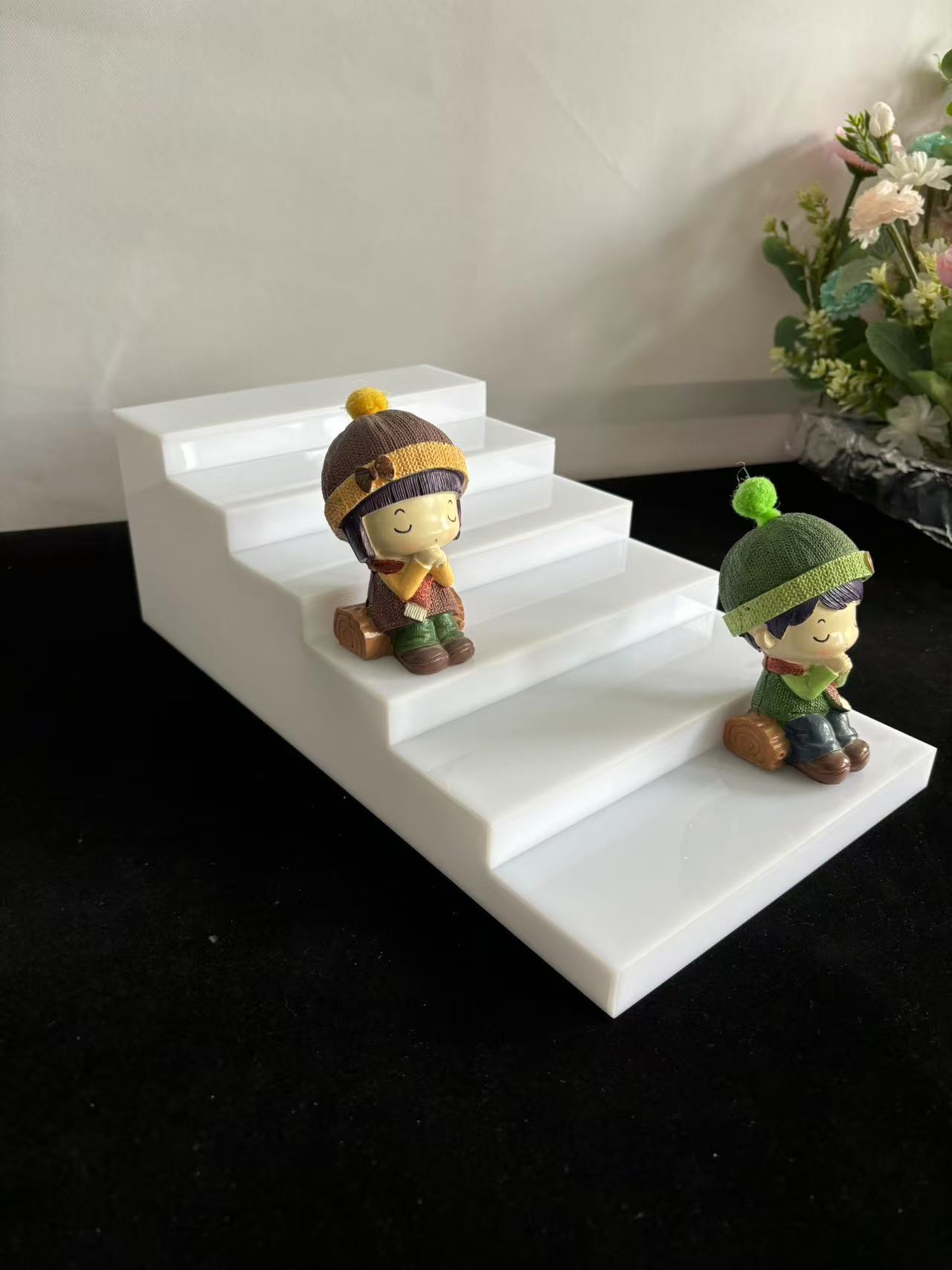 亚克力阶梯展示架