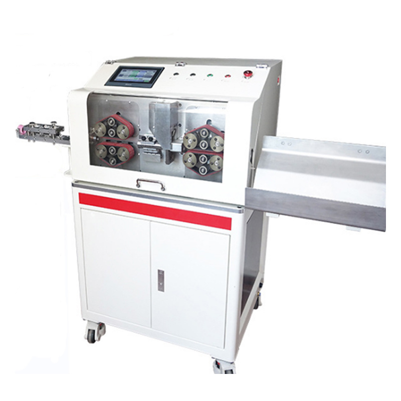 Fully automatic computer wire stripping machine