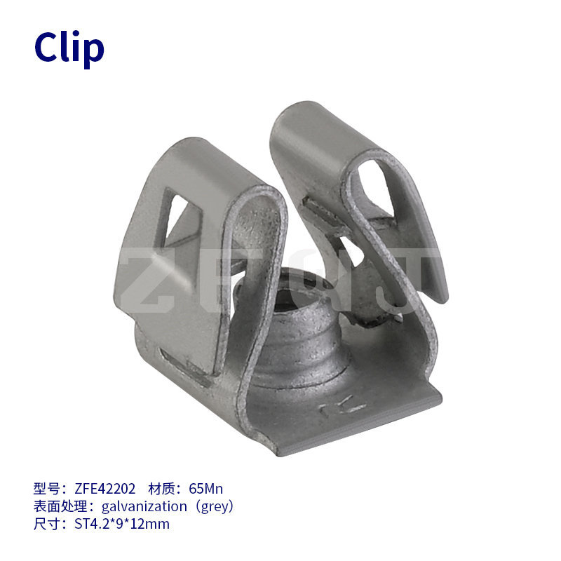 clip-ZFE42202