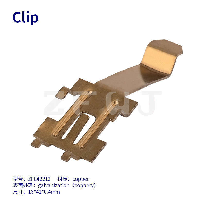 clip-ZFE42212