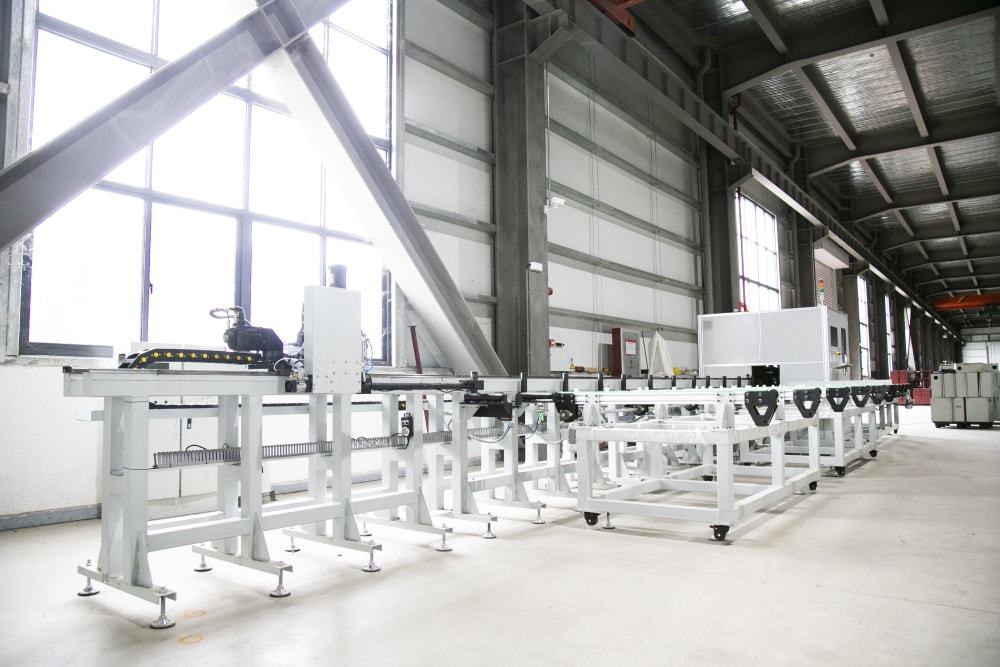 CNC automatic cutting center