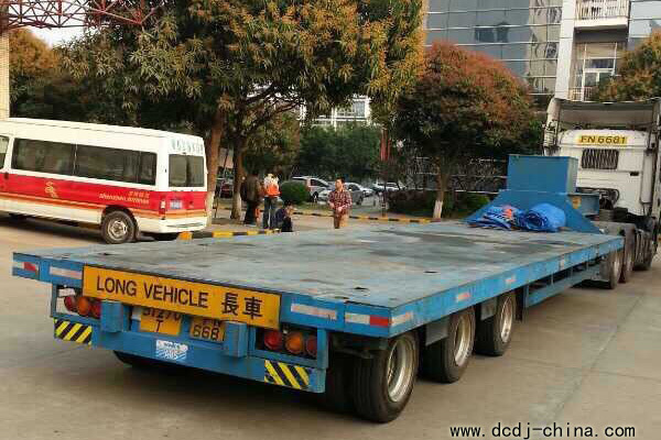 中港12米普通平板車