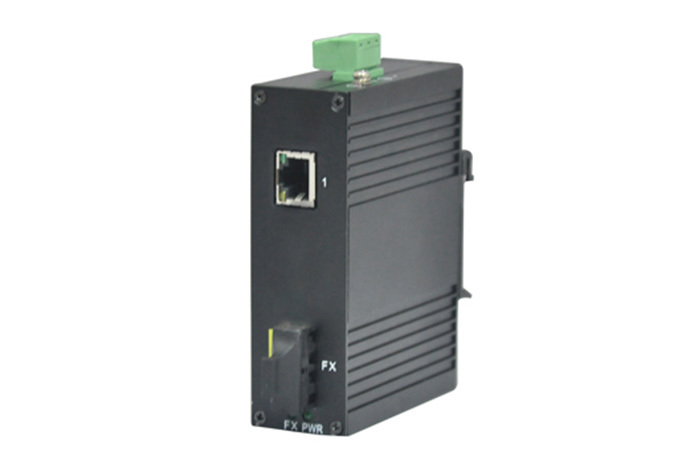 Fast 1 Copper 1 SC Fiber unmanaged industrial switch