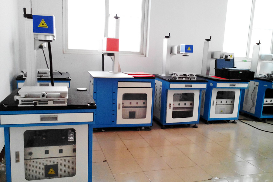 Marking machine Marking machine