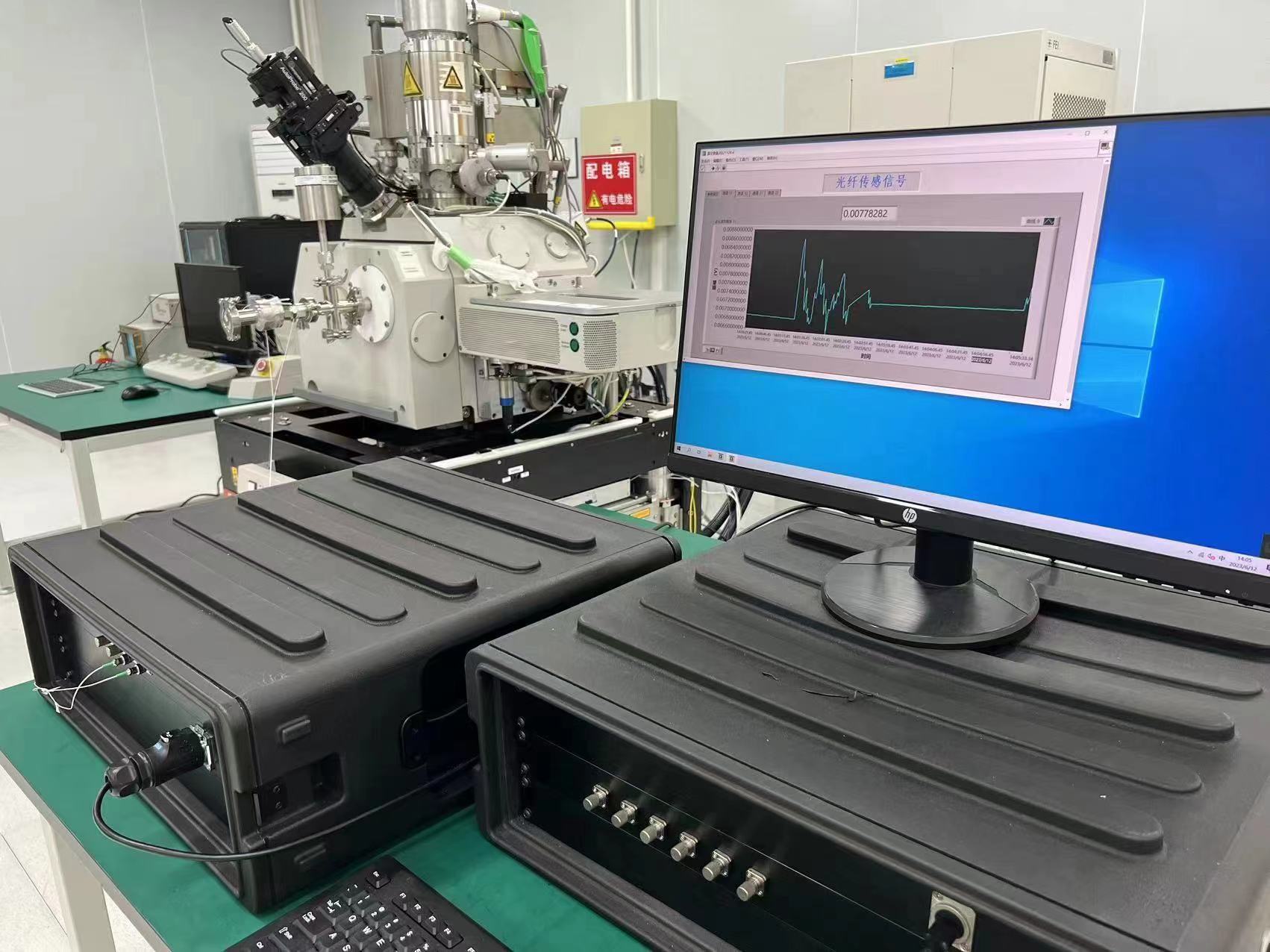 FBG TEMPERATURE MEASUREMENT AND VACUUM DETECTION SYSTEM