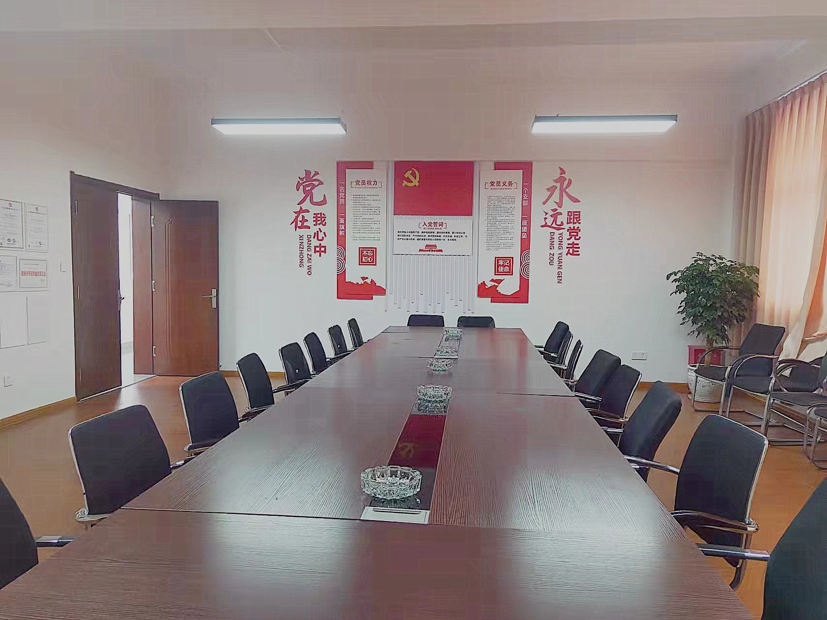 图片名称