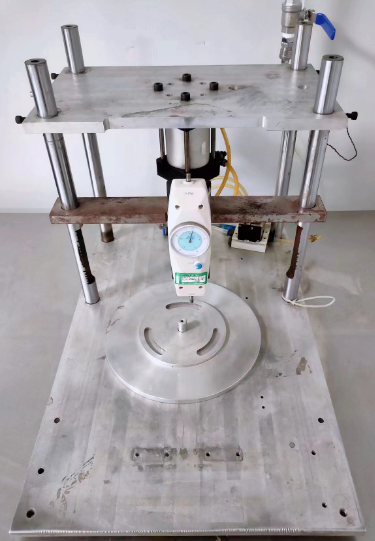 Pointer type tensile pressure gauge