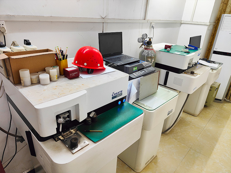 Spectrometer